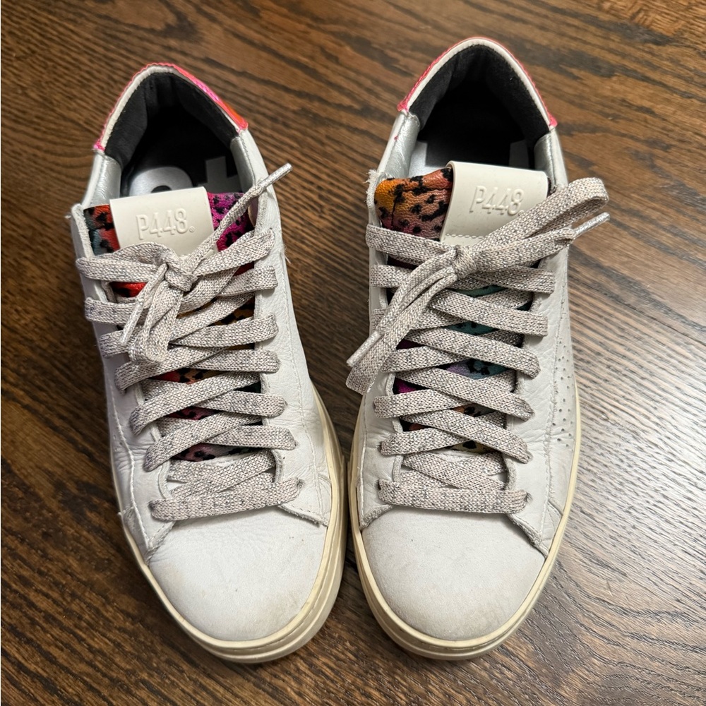 P448 White and Brown Sneakers Classic Low-Top Design